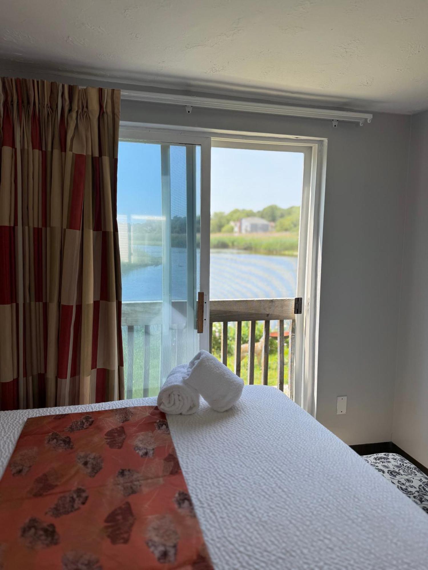 Cape Sands Hotel West Yarmouth