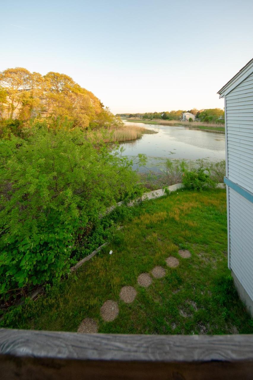 Cape Sands Hotel West Yarmouth